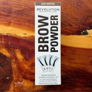 Makeup Revolution Brow Powder Stamp & Stencil Kit - Ash Brown, White